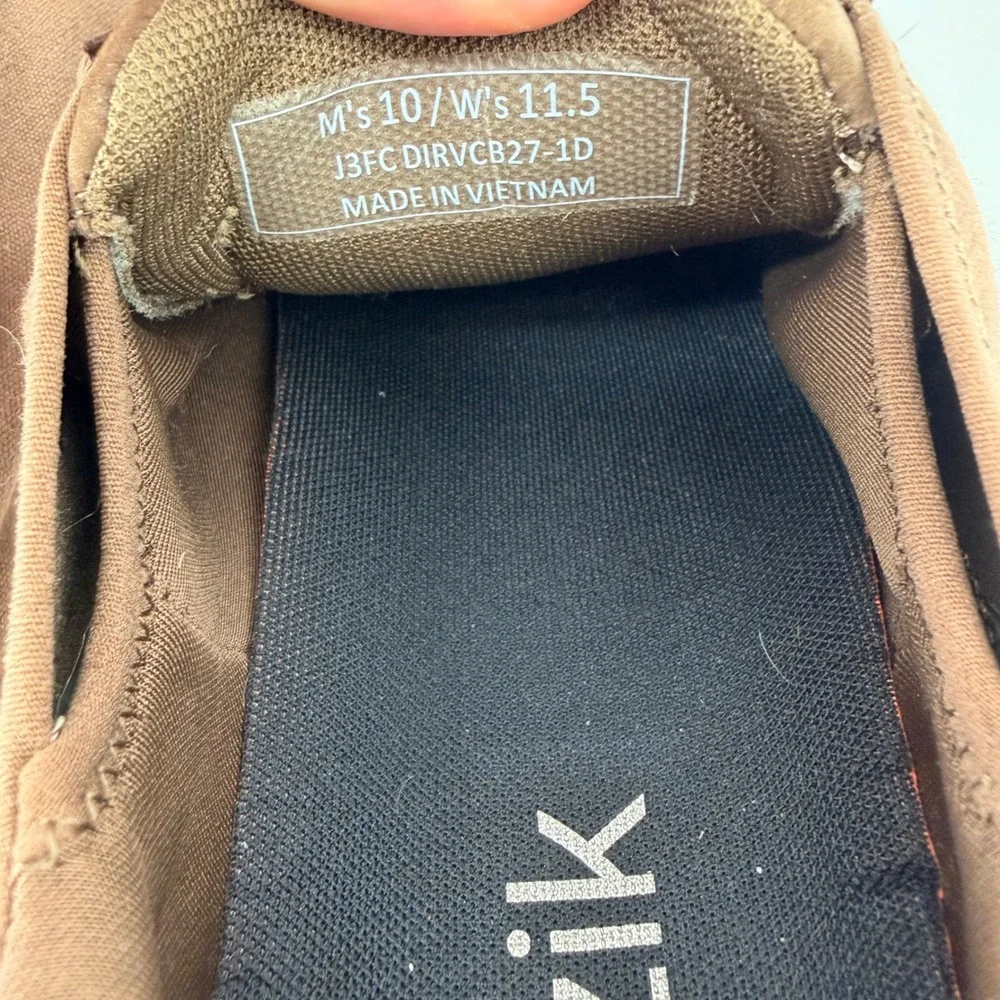 Kizik Madrid Sneakers Mens 10 Brown Hands-Free Slip-On Canvas Suede Low Top